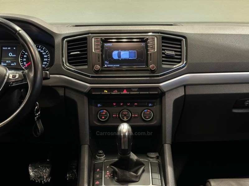 AMAROK 3.0 V6 TDI HIGHLINE CD DIESEL 4MOTION AUTOMÁTICO - 2019 - CAXIAS DO SUL