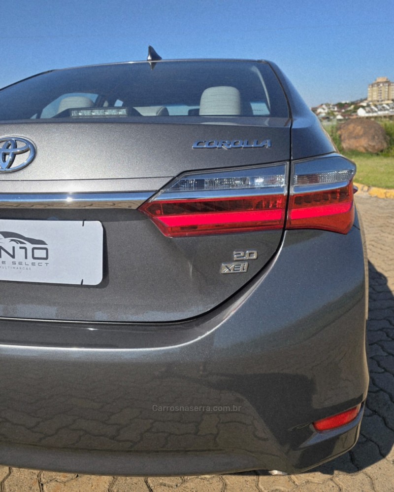COROLLA 2.0 XEI 16V FLEX 4P AUTOMÁTICO - 2018 - LAJEADO