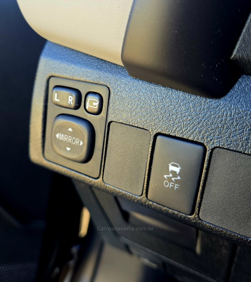 COROLLA 2.0 XEI 16V FLEX 4P AUTOMÁTICO - 2018 - LAJEADO