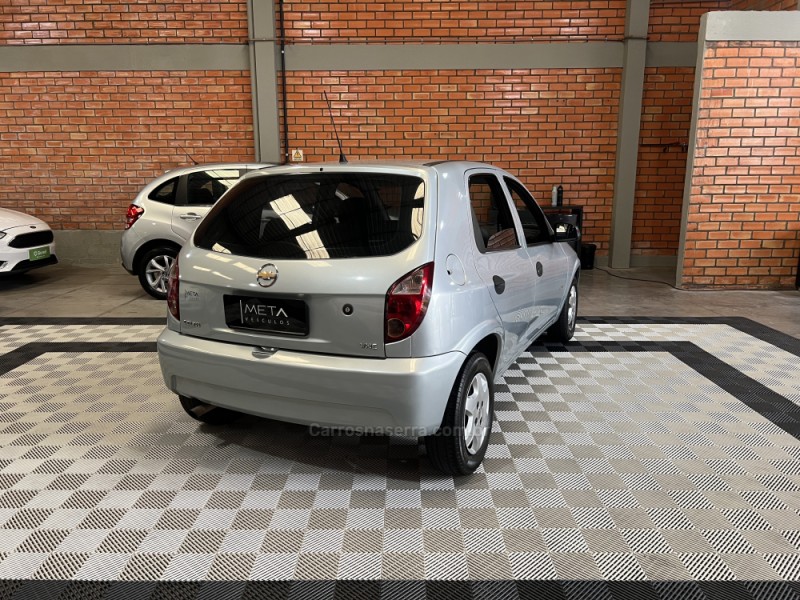 CELTA 1.0 MPFI LIFE 8V FLEX 4P MANUAL - 2009 - BENTO GONçALVES