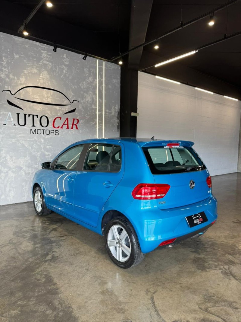 FOX 1.6 COMFORTLINE 8V FLEX 4P MANUAL - 2015 - CAXIAS DO SUL