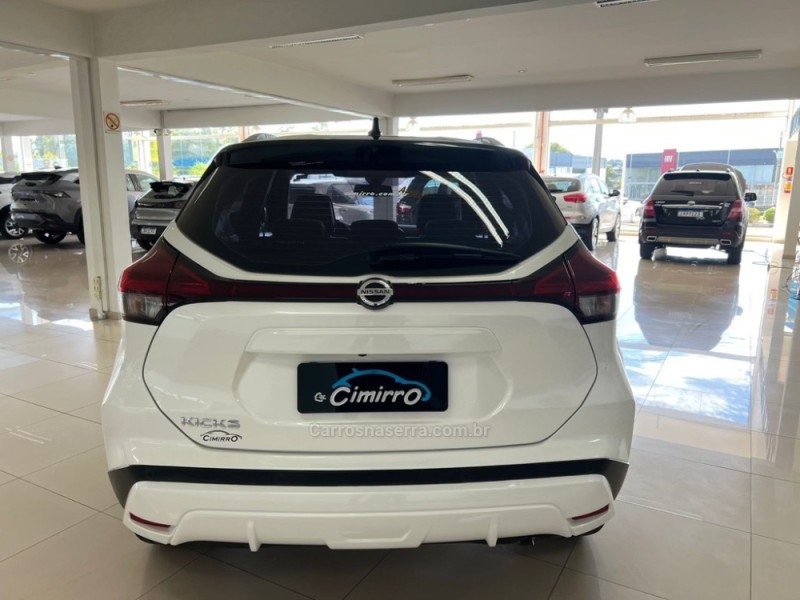 KICKS 1.6 EXCLUSIVE 16V FLEX 4P AUTOMÁTICO - 2022 - TAQUARA