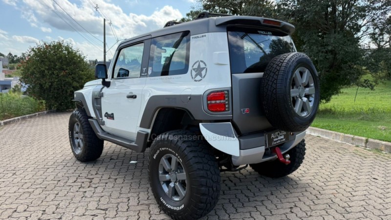 T4 3.2 XLT 4X4 20V TURBO INTERCOOLER DIESEL 2P MANUAL - 2017 - DOIS IRMãOS