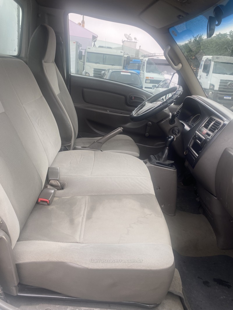 HR 2.5 TCI HD BAU 4X2 8V 97CV TURBO INTERCOOLER DIESEL 2P MANUAL - 2012 - CAXIAS DO SUL