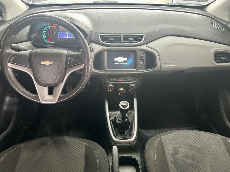 ONIX 1.4 MPFI LT 8V FLEX 4P MANUAL - 2018 - SãO SEBASTIãO DO CAí