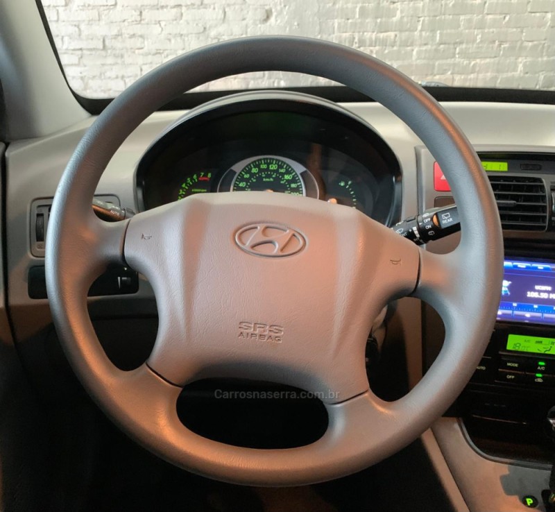 TUCSON 2.0 MPFI GLS 16V 143CV 2WD FLEX 4P AUTOMÁTICO - 2014 - CAXIAS DO SUL
