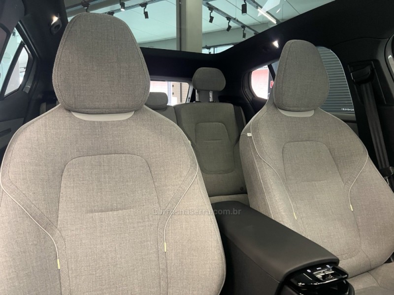 EX30 ULTRA EXTENDED RANGE - 2024 - FLORES DA CUNHA