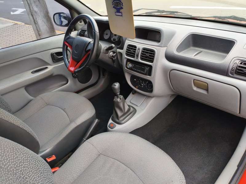 CLIO 1.0 AUTHENTIQUE 16V HI-FLEX 2P MANUAL - 2008 - BOM PRINCíPIO