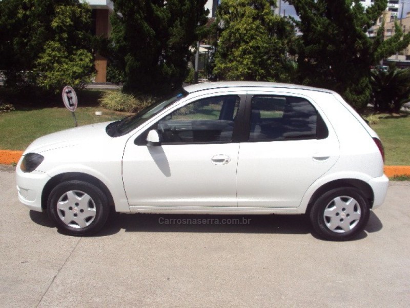 CELTA 1.0 MPFI LT 8V FLEX 4P MANUAL - 2015 - CAXIAS DO SUL