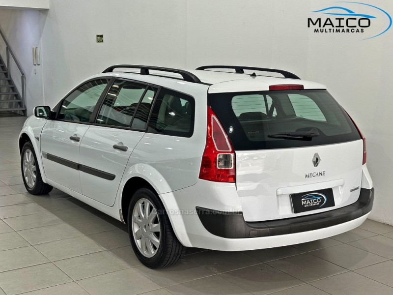 MÉGANE 1.6 DYNAMIQUE GRAND TOUR 16V FLEX 4P MANUAL - 2012 - NOVO HAMBURGO