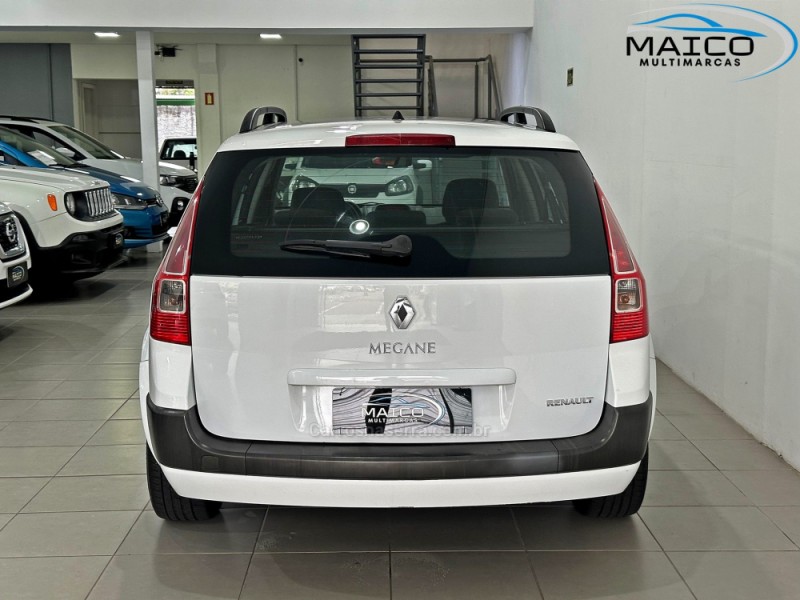 MÉGANE 1.6 DYNAMIQUE GRAND TOUR 16V FLEX 4P MANUAL - 2012 - NOVO HAMBURGO