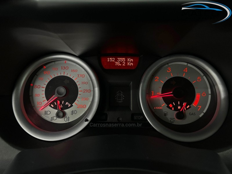 MÉGANE 1.6 DYNAMIQUE GRAND TOUR 16V FLEX 4P MANUAL - 2012 - NOVO HAMBURGO