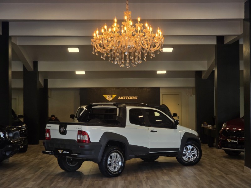 STRADA 1.8 MPI ADVENTURE LOCKER CD 8V FLEX 2P MANUAL - 2012 - CAXIAS DO SUL