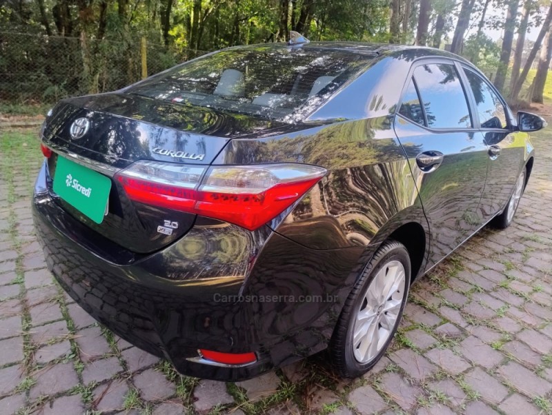 COROLLA 2.0 XEI 16V FLEX 4P AUTOMÁTICO - 2018 - CAXIAS DO SUL