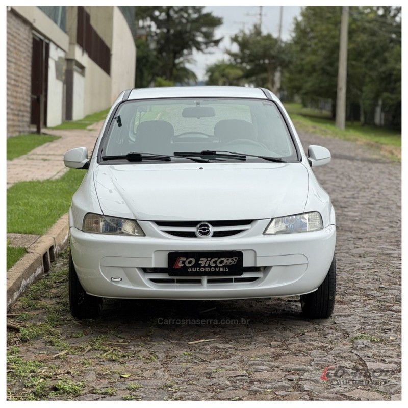 CELTA 1.0 MPFI VHC 8V GASOLINA 4P MANUAL - 2004 - CAMPO BOM