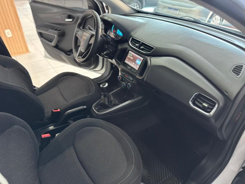 ONIX 1.4 MPFI LTZ 8V FLEX 4P MANUAL - 2014 - CAXIAS DO SUL