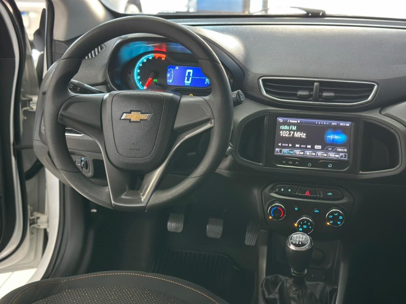 ONIX 1.4 MPFI LTZ 8V FLEX 4P MANUAL - 2014 - CAXIAS DO SUL