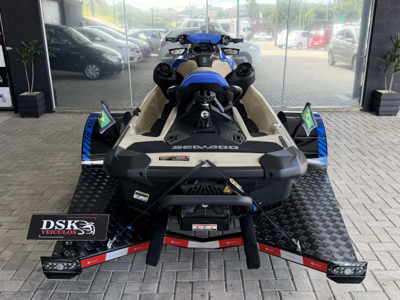 JET SKI WAKE 170 - 2026 - CAXIAS DO SUL