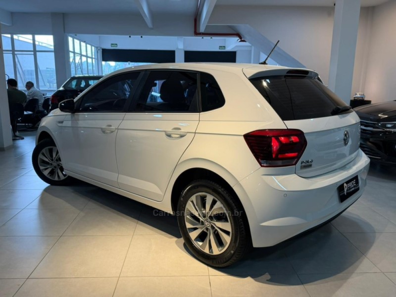 POLO 1.0 TSI COMFORTLINE 12V FLEX 4P AUTOMÁTICO - 2018 - CAXIAS DO SUL