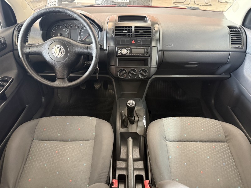 POLO 1.6 MI COMFORTLINE 8V FLEX 4P MANUAL - 2005 - FARROUPILHA