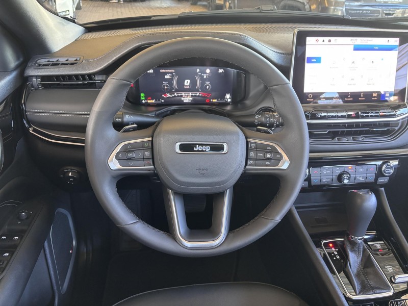 COMPASS 2.0 HURRICANE BLACKHAWK 4X4 TURBO GASOLINA 4P AUTOMÁTICO - 2026 - FARROUPILHA