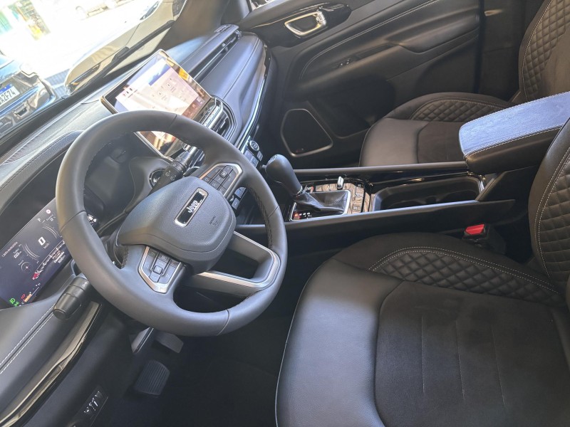 COMPASS 2.0 HURRICANE BLACKHAWK 4X4 TURBO GASOLINA 4P AUTOMÁTICO - 2026 - FARROUPILHA