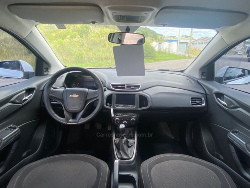 ONIX 1.4 MPFI LT 8V FLEX 4P MANUAL - 2013 - FLORES DA CUNHA