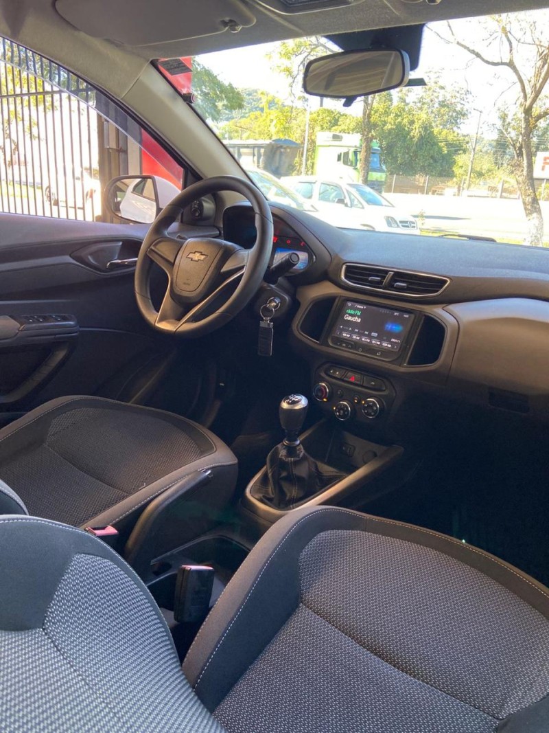 PRISMA 1.4 MPFI LTZ 8V FLEX 4P MANUAL - 2015 - ESTâNCIA VELHA