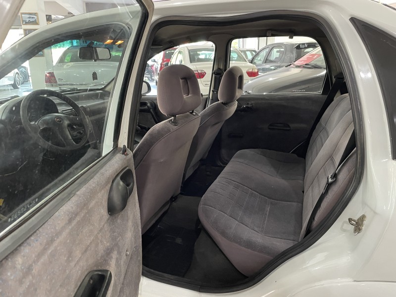 CORSA 1.0 MPFI SUPER SEDAN 8V GASOLINA 4P MANUAL - 1999 - CAXIAS DO SUL