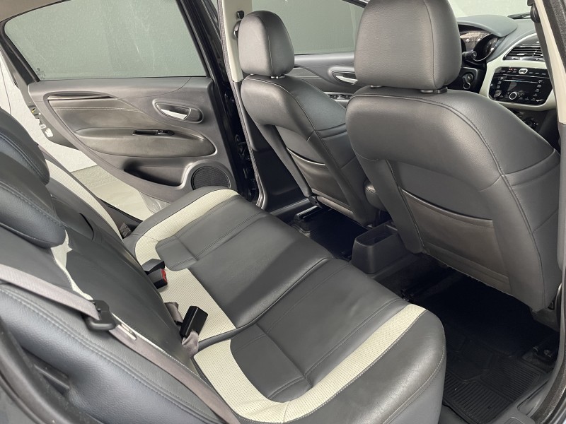 PUNTO 1.6 ESSENCE 16V FLEX 4P AUTOMATIZADO - 2014 - CAXIAS DO SUL