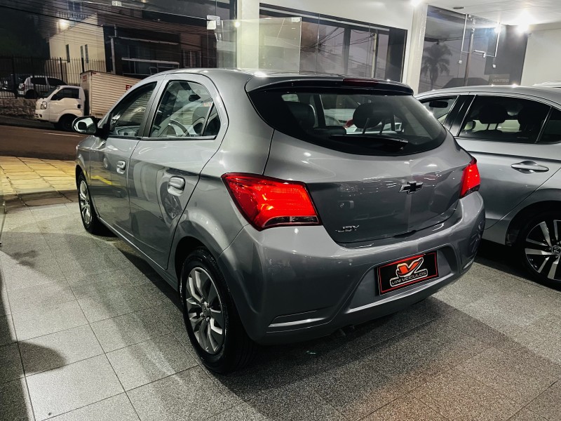 ONIX 1.0 JOY BLACK 8V FLEX 4P MANUAL - 2021 - CAXIAS DO SUL