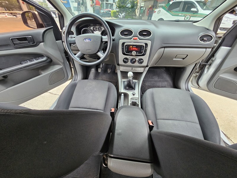 FOCUS 2.0 HA 16V GASOLINA 4P MANUAL - 2009 - CAXIAS DO SUL