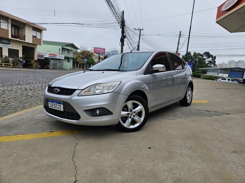 focus 2.0 ha 16v gasolina 4p manual 2009 caxias do sul