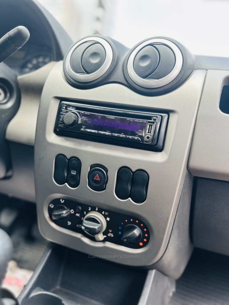 SANDERO 1.0 AUTHENTIQUE 16V FLEX 4P MANUAL - 2011 - CAXIAS DO SUL