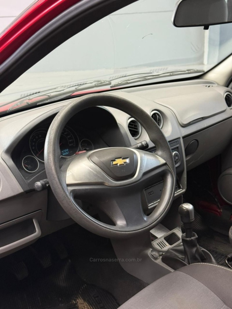 PRISMA 1.4 MPFI LT 8V FLEX 4P MANUAL - 2012 - LAJEADO