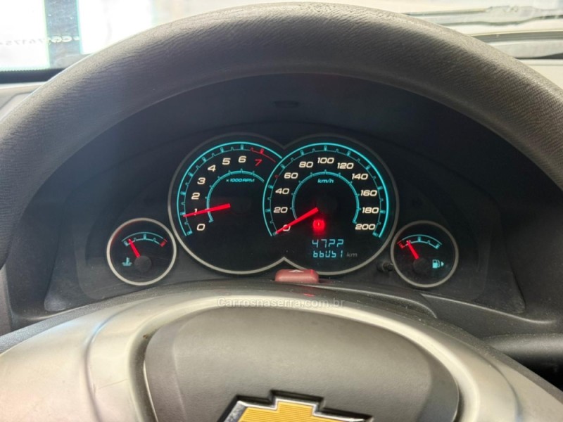 PRISMA 1.4 MPFI LT 8V FLEX 4P MANUAL - 2012 - LAJEADO