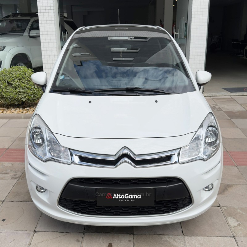 C3 1.2 TENDANCE PURE TECH 12V 4P MANUAL - 2017 - FLORES DA CUNHA