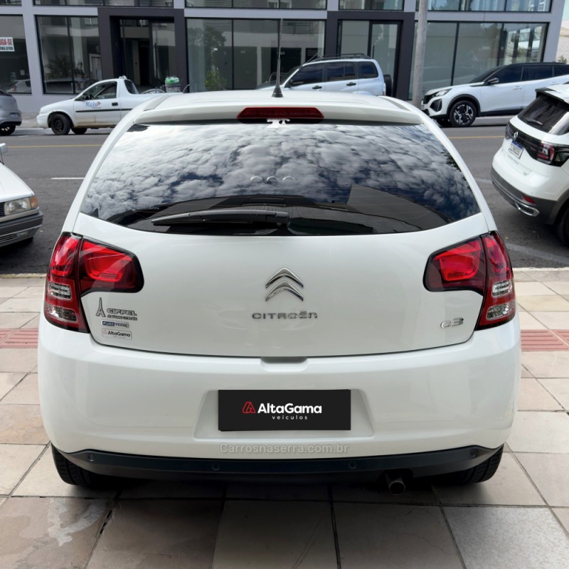 C3 1.2 TENDANCE PURE TECH 12V 4P MANUAL - 2017 - FLORES DA CUNHA