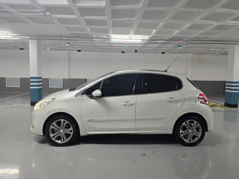 208 1.6 GRIFFE 16V FLEX 4P AUTOMÁTICO - 2016 - PORTO ALEGRE