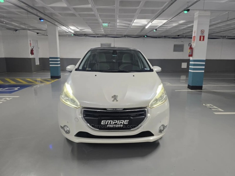 208 1.6 GRIFFE 16V FLEX 4P AUTOMÁTICO - 2016 - PORTO ALEGRE