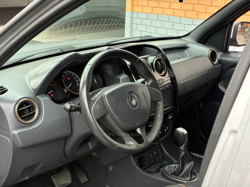 DUSTER 2.0 DYNAMIQUE 4X2 16V FLEX 4P AUTOMÁTICO - 2017 - VENâNCIO AIRES