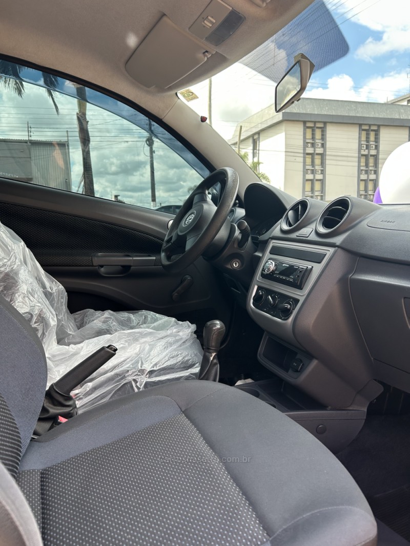 GOL 1.0 I 8V GASOLINA 2P MANUAL - 2015 - CARAZINHO