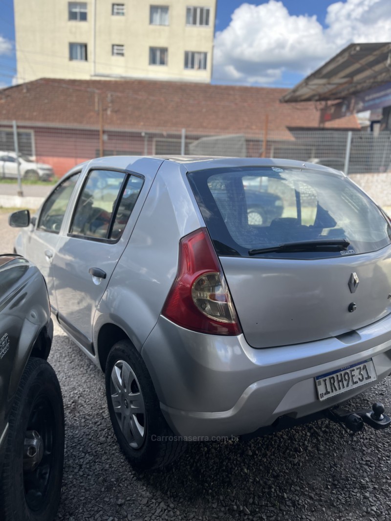 SANDERO 1.6 EXPRESSION 8V FLEX 4P MANUAL - 2010 - CAXIAS DO SUL