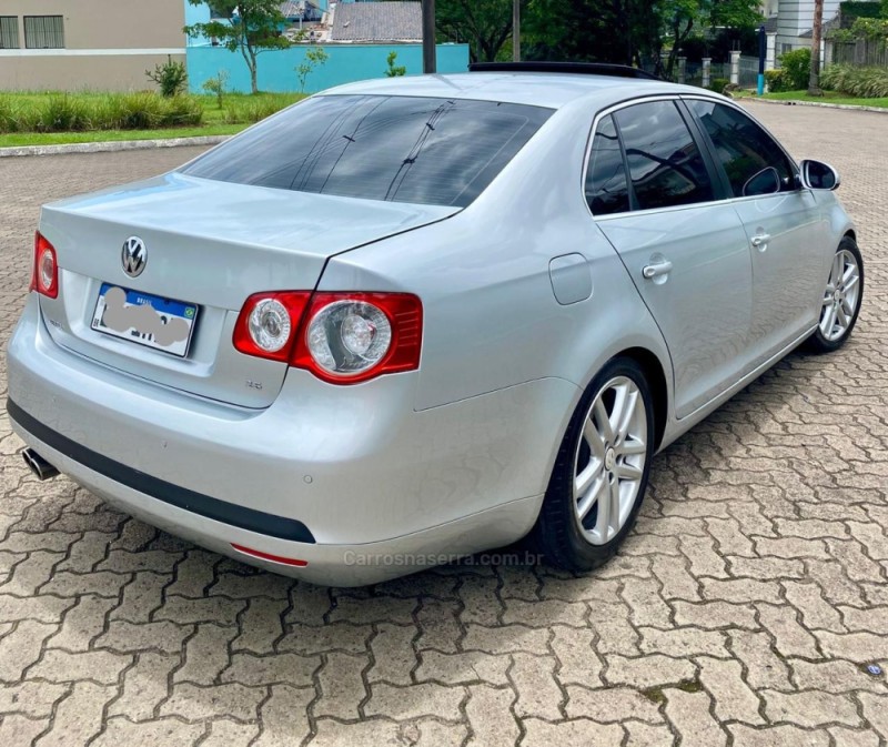 JETTA 2.5 I 20V 170CV GASOLINA 4P TIPTRONIC - 2010 - ESTâNCIA VELHA