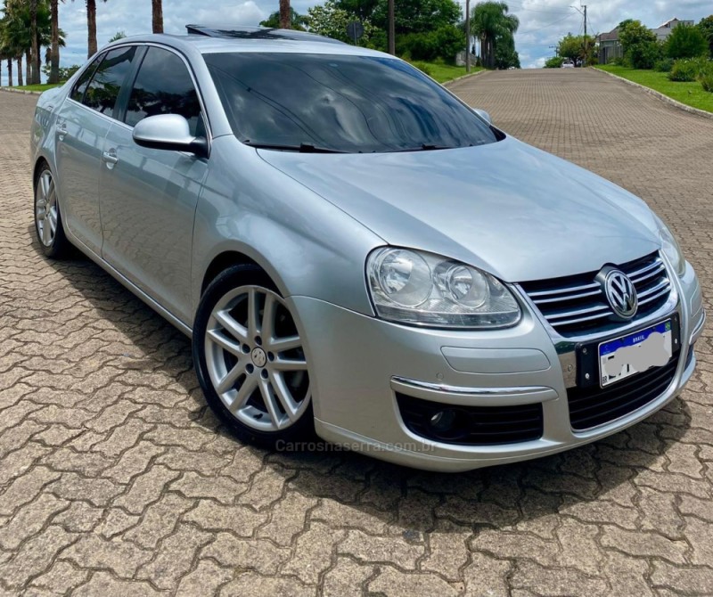 JETTA 2.5 I 20V 170CV GASOLINA 4P TIPTRONIC - 2010 - ESTâNCIA VELHA