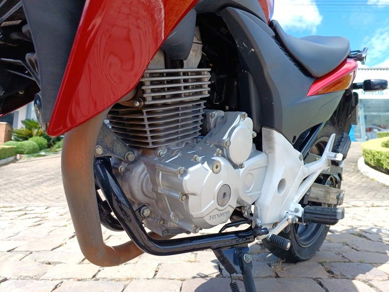 CB 300R  - 2013 - FLORES DA CUNHA