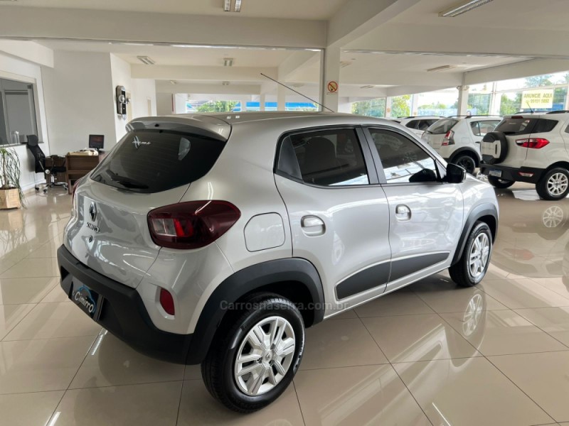 KWID 1.0 12V SCE FLEX INTENSE MANUAL - 2025 - TAQUARA