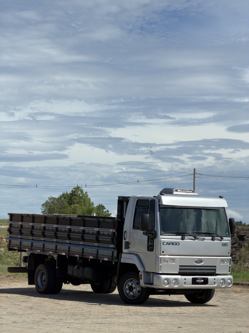 CARGO 815 E TURBO - 2010 - ANTôNIO PRADO