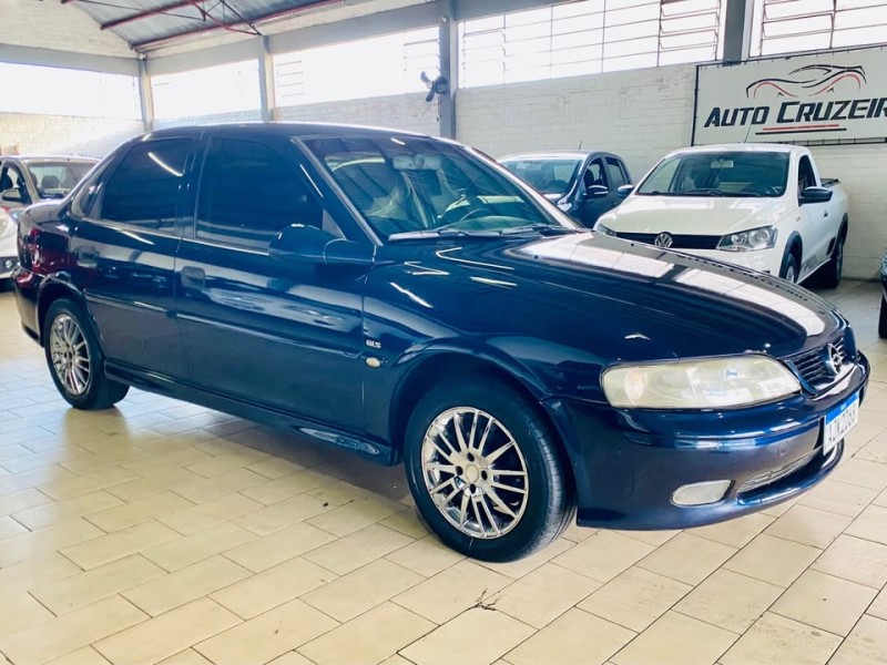 VECTRA 2.2 MPFI GLS 8V GASOLINA 4P MANUAL - 2000 - CAXIAS DO SUL