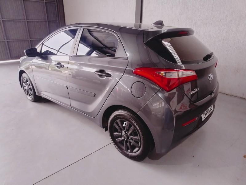 HB20 1.6 COMFORT 16V FLEX 4P MANUAL - 2015 - SãO SEBASTIãO DO CAí
